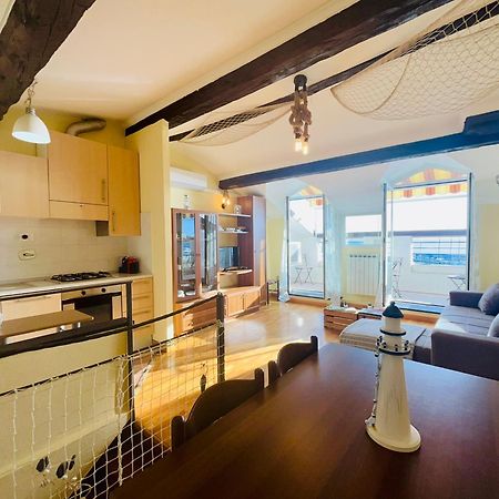 Appartement Maison Du Port Vieux à San Remo Extérieur photo