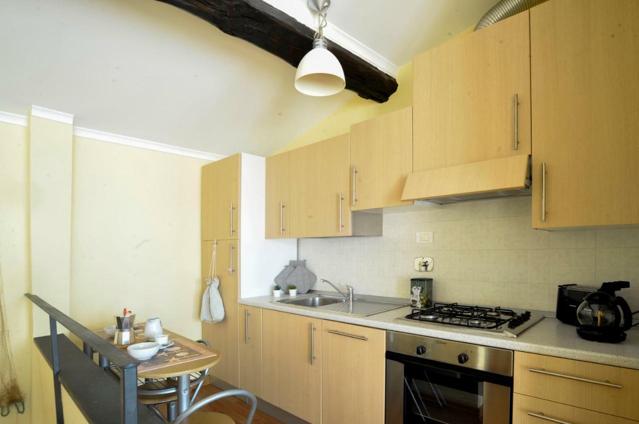 Appartement Maison Du Port Vieux à San Remo Extérieur photo