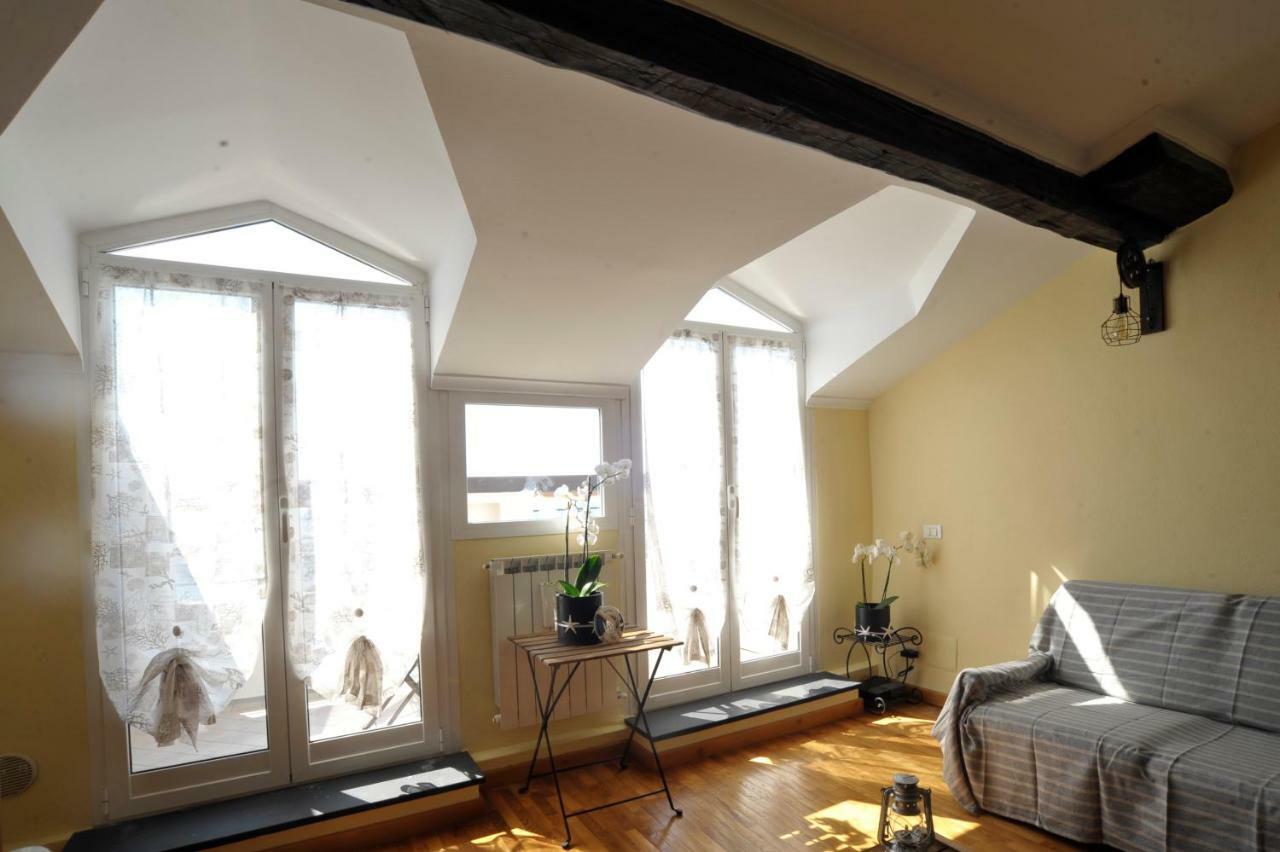 Appartement Maison Du Port Vieux à San Remo Extérieur photo